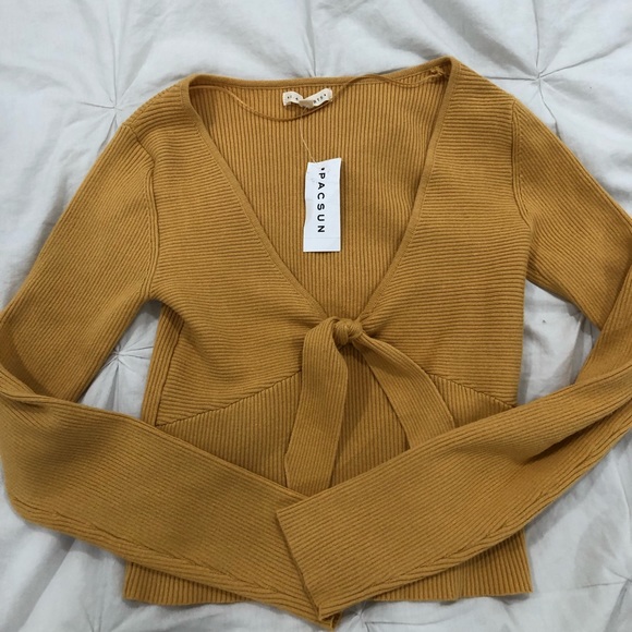 yellow pacsun long sleeve - Picture 3 of 7